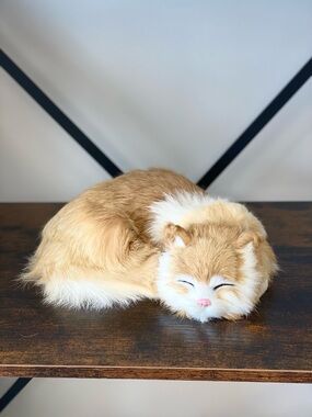 Realistic fur Plush Small Pet Bed - Faux Ginger Cat Design